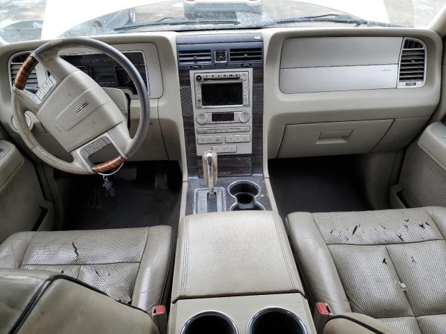Photo 8 from auction – 2008 LINCOLN NAVIGATOR with VIN 5LMFU28508LJ16697