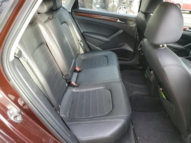 Photo 10 from auction – 2012 VOLKSWAGEN PASSAT SEL with VIN 1VWCH7A38CC070188