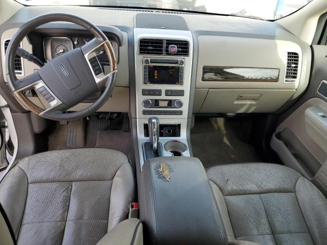 Photo 8 from auction – 2010 LINCOLN MKX with VIN 2LMDJ6JC5ABJ14313