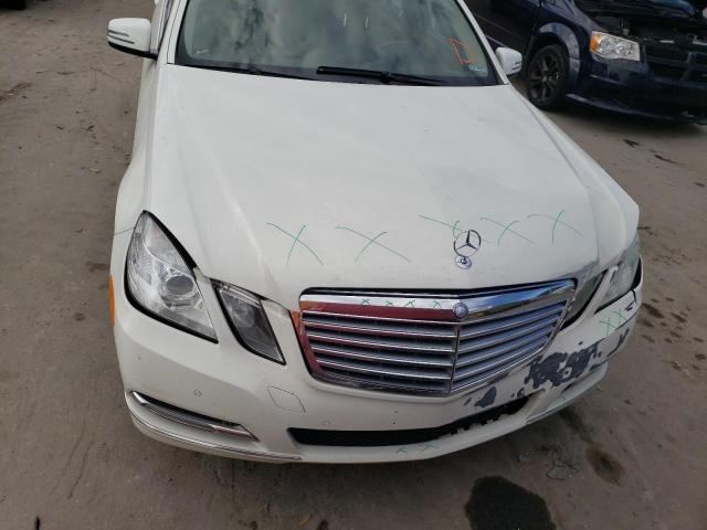 Photo 11 from auction – 2012 MERCEDES-BENZ E 350 with VIN WDDHF5KB6CA535867