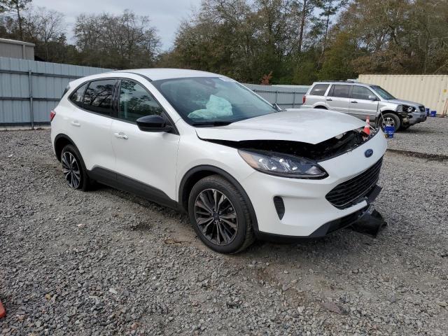 Photo 4 from auction – 2022 FORD ESCAPE SE with VIN 1FMCU0G63NUA86444
