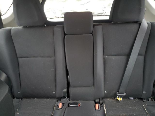 Photo 10 from auction – 2016 TOYOTA RAV4 LE with VIN 2T3BFREV9GW424413