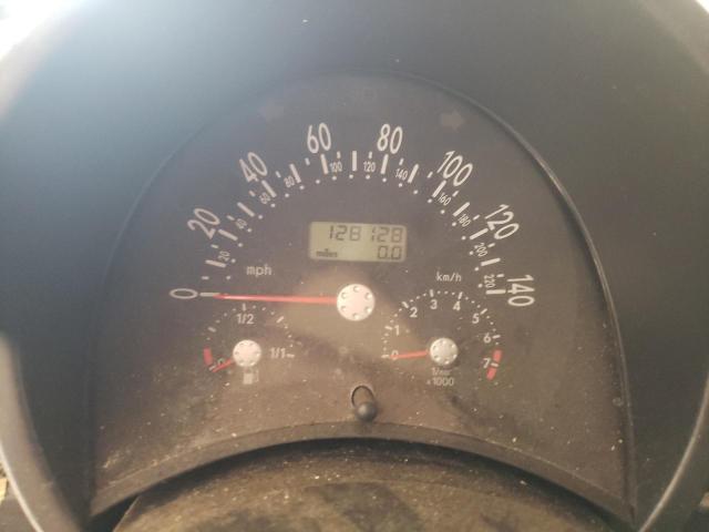 Photo 9 from auction – 2000 VOLKSWAGEN NEW BEETLE with VIN 3VWCA21C3YM471421