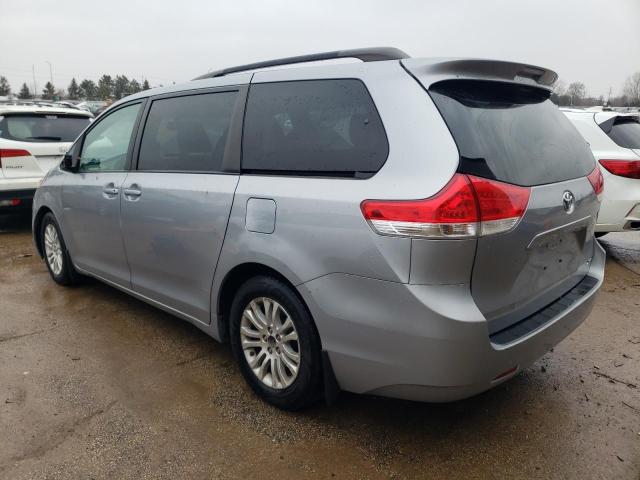 Photo 2 from auction – 2013 TOYOTA SIENNA XLE with VIN 5TDYK3DC2DS376639