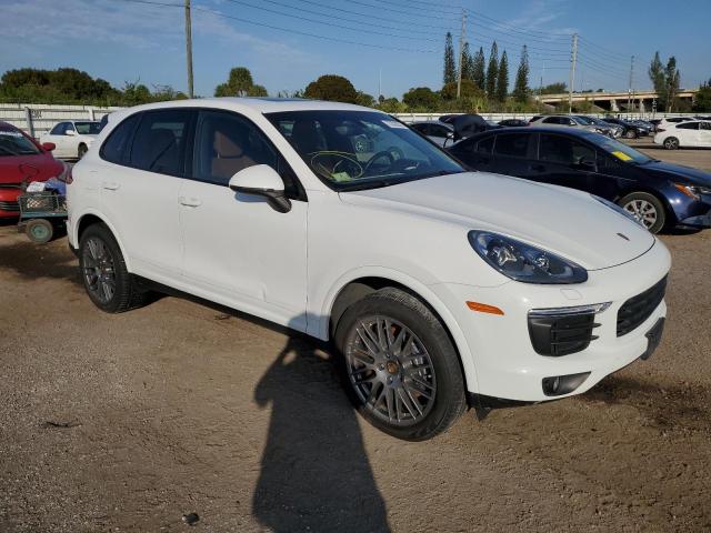 Фото 4 с аукциона – 2017 PORSCHE CAYENNE с VIN WP1AA2A21HKA87421