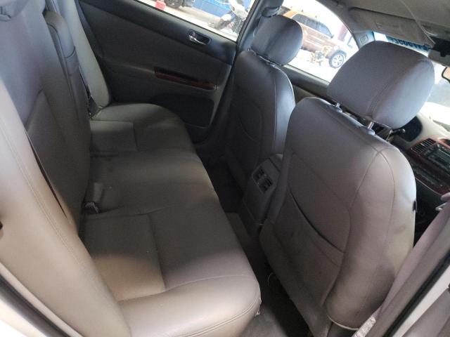 Photo 10 from auction – 2004 TOYOTA CAMRY LE with VIN 4T1BE30K94U302572