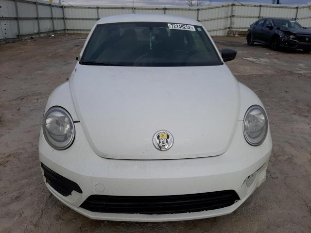 Photo 5 from auction – 2018 VOLKSWAGEN BEETLE S with VIN 3VWFD7AT5JM702777