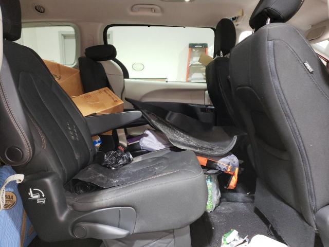 Photo 11 from auction – 2018 CHRYSLER PACIFICA T with VIN 2C4RC1FG7JR279043