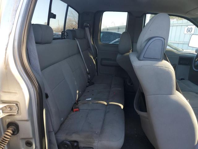 Zdjęcie 10 z aukcji – 2004 FORD F150 z VIN 1FTRX14W44NB80339