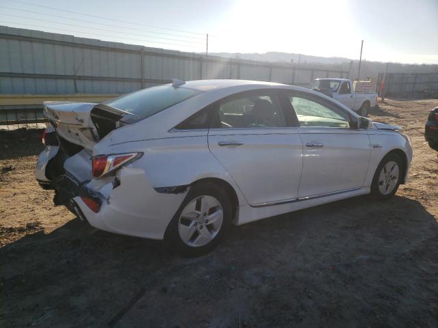Photo 3 from auction – 2012 HYUNDAI SONATA HYB with VIN KMHEC4A48CA034400