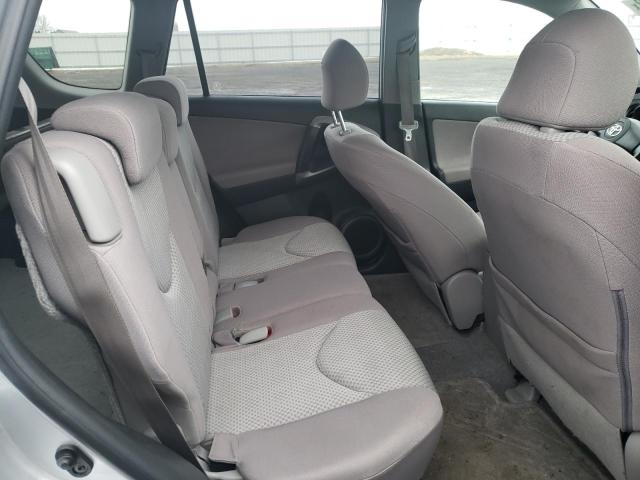 Photo 11 from auction – 2006 TOYOTA RAV4 with VIN JTMBK33V565005055