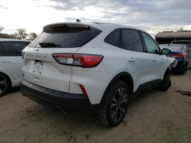Photo 3 from auction – 2021 FORD ESCAPE SE with VIN 1FMCU0G63MUB26696