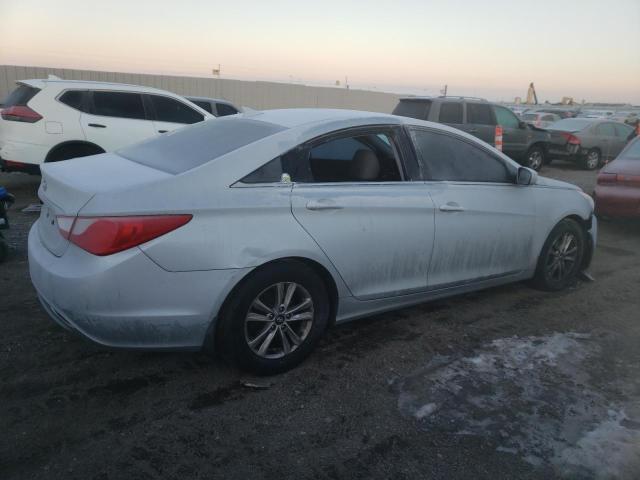 Photo 3 from auction – 2013 HYUNDAI SONATA GLS with VIN 5NPEB4AC9DH581944