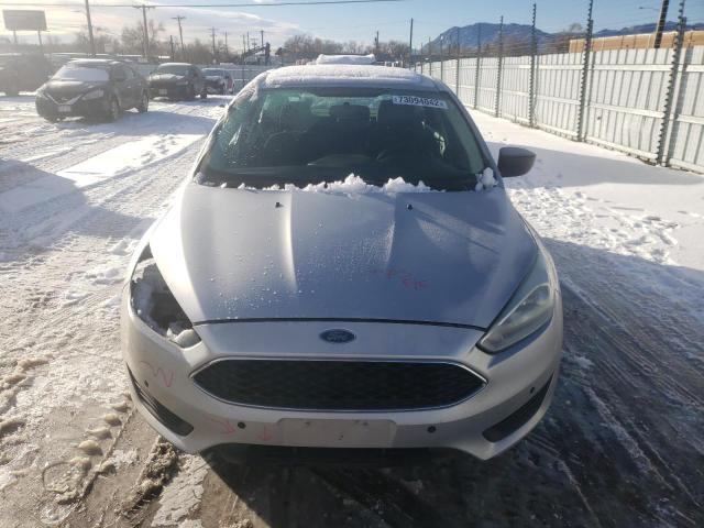 Photo 5 from auction – 2016 FORD FOCUS S with VIN 1FADP3E28GL366120