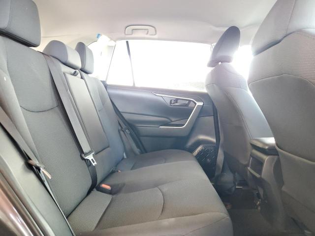 Photo 11 from auction – 2019 TOYOTA RAV4 LE with VIN 2T3H1RFV1KC028901