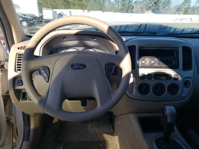 Photo 8 from auction – 2007 FORD ESCAPE XLT with VIN 1FMYU93157KB88377