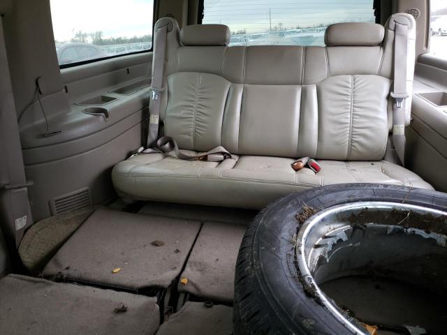 Photo 10 from auction – 2002 CHEVROLET SUBURBAN K with VIN 3GNFK16Z92G351852