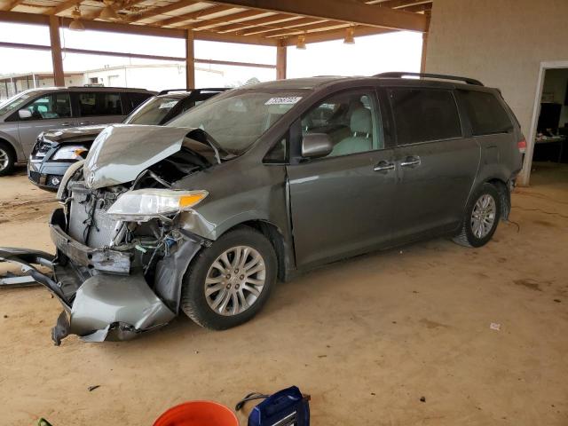 Photo 1 from auction – 2011 TOYOTA SIENNA XLE with VIN 5TDYK3DC9BS005409