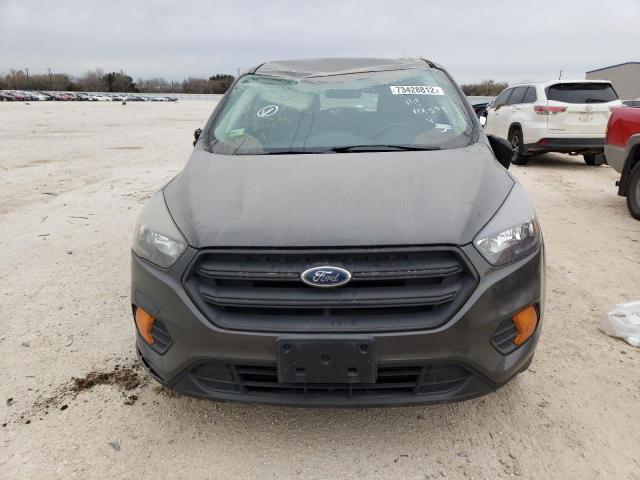 Photo 5 from auction – 2018 FORD ESCAPE S with VIN 1FMCU0F73JUA97089