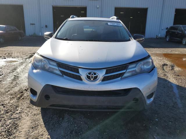 Photo 5 from auction – 2015 TOYOTA RAV4 LE with VIN JTMZFREV2FD051094