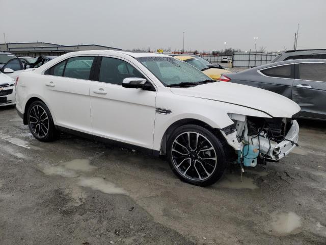 Photo 4 from auction – 2019 FORD TAURUS LIM with VIN 1FAHP2J80KG119410