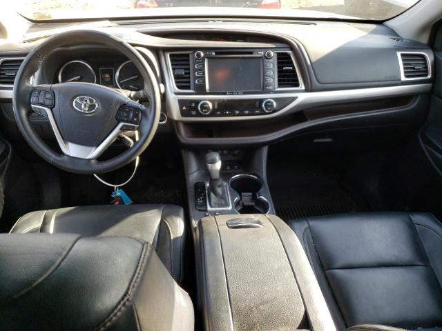 Photo 8 from auction – 2017 TOYOTA HIGHLANDER with VIN 5TDJZRFH4HS464459