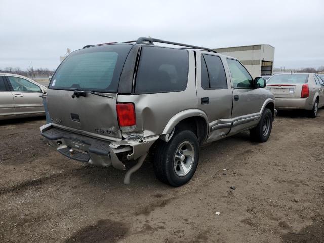 Photo 3 from auction – 2000 CHEVROLET BLAZER with VIN 1GNCS13W9Y2126541