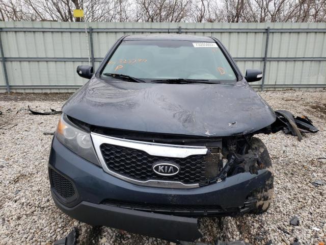 Photo 5 from auction – 2013 KIA SORENTO LX with VIN 5XYKT4A10DG323799