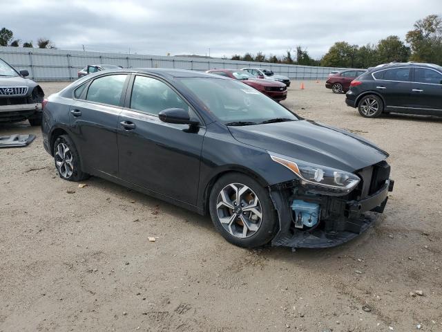 Photo 4 from auction – 2021 KIA FORTE FE with VIN 3KPF24AD2ME370716
