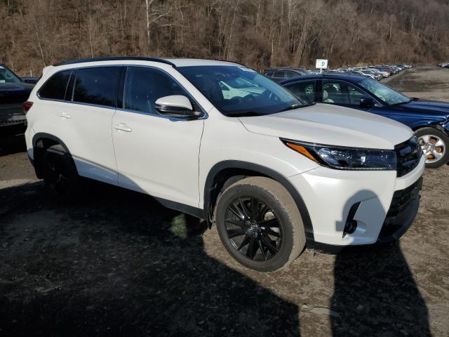 Photo 4 from auction – 2019 TOYOTA HIGHLANDER with VIN 5TDJZRFH8KS621319