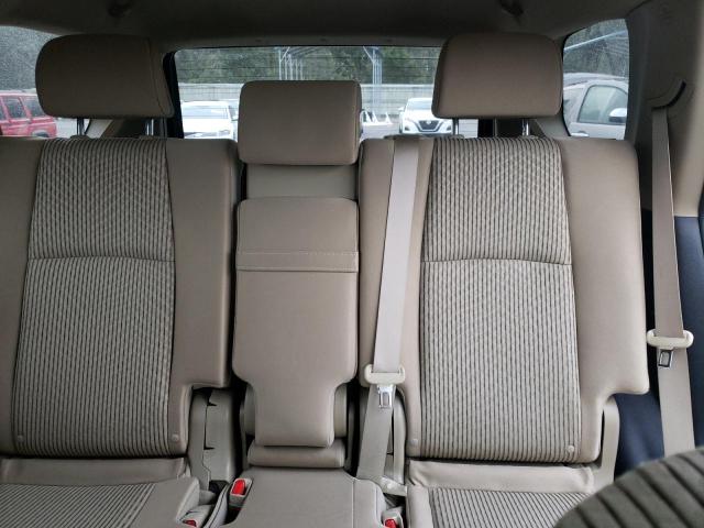Photo 10 from auction – 2010 TOYOTA 4RUNNER SR with VIN JTEZU5JR5A5012067