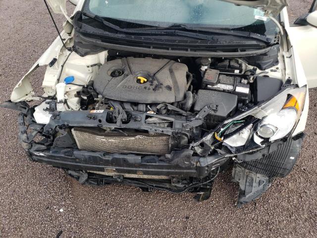 Photo 11 from auction – 2015 KIA FORTE LX with VIN KNAFK4A60F5276766