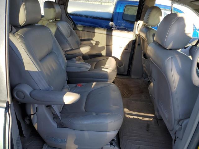 Photo 11 from auction – 2004 TOYOTA SIENNA with VIN 5TDZA22C84S167118