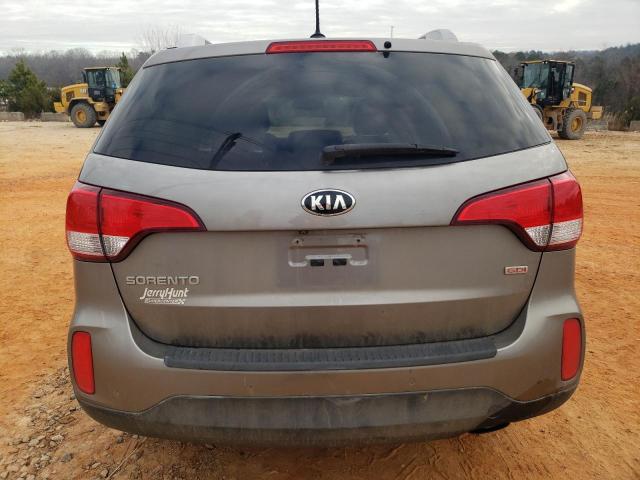 Photo 6 from auction – 2015 KIA SORENTO LX with VIN 5XYKT3A60FG623111