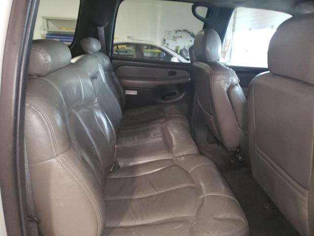 Photo 11 from auction – 2002 CHEVROLET SUBURBAN K with VIN 3GNFK16Z92G167687