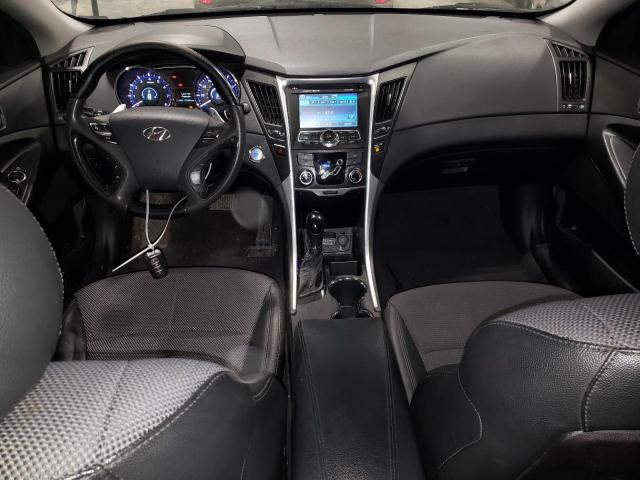 Photo 8 from auction – 2011 HYUNDAI SONATA SE with VIN 5NPEC4AC0BH132288