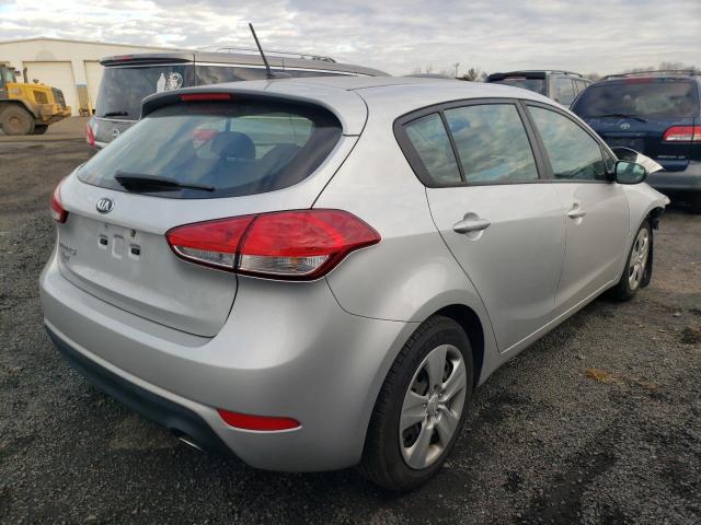 Photo 3 from auction – 2016 KIA FORTE LX with VIN KNAFK5A85G5525197