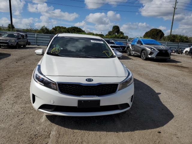 Photo 5 from auction – 2018 KIA FORTE LX with VIN 3KPFL4A71JE225699