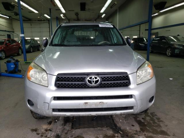 Photo 5 from auction – 2006 TOYOTA RAV4 with VIN JTMBD33V266014820