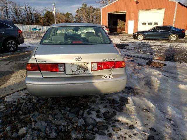 Photo 6 from auction – 2000 TOYOTA CAMRY CE with VIN JT2BF22K4Y0284898