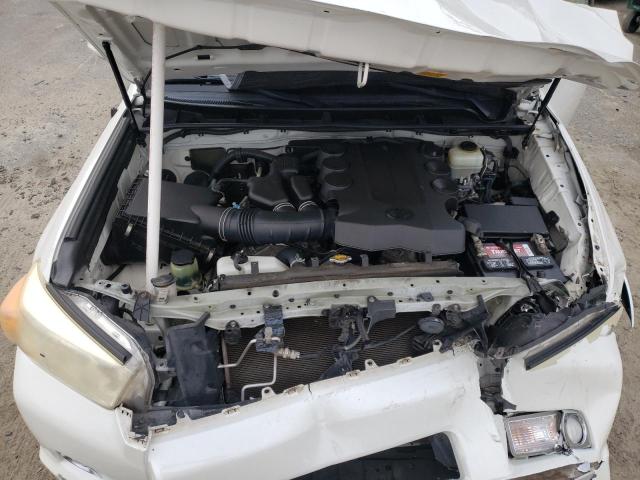 Photo 12 from auction – 2010 TOYOTA 4RUNNER SR with VIN JTEZU5JR5A5012067