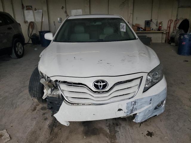 Photo 5 from auction – 2011 TOYOTA CAMRY BASE with VIN 4T1BF3EK2BU626305