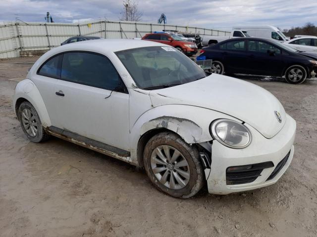 Photo 4 from auction – 2018 VOLKSWAGEN BEETLE S with VIN 3VWFD7AT5JM702777