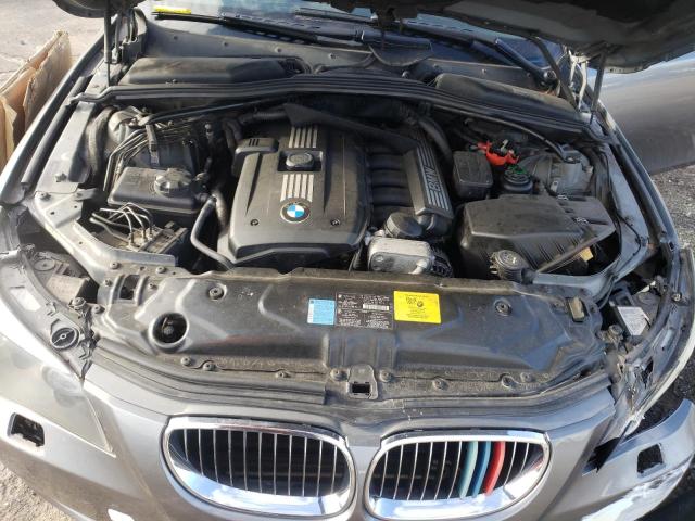 Photo 11 from auction – 2008 BMW 528 XI with VIN WBANV13538CZ51949