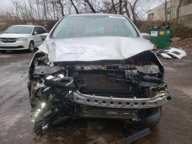 Photo 5 from auction – 2017 FORD C-MAX SE with VIN 1FADP5EU1HL113543