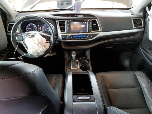 Photo 8 from auction – 2017 TOYOTA HIGHLANDER with VIN 5TDKZRFH6HS524178