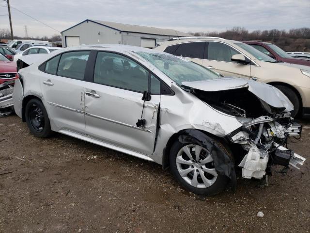 Photo 4 from auction – 2022 TOYOTA COROLLA LE with VIN 5YFEPMAE2NP388879