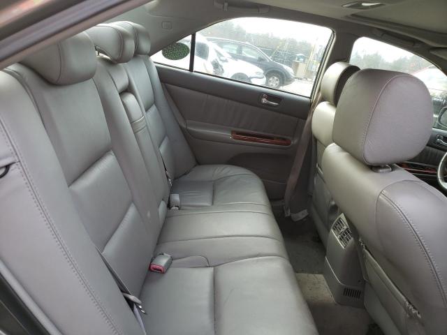 Photo 10 from auction – 2005 TOYOTA CAMRY LE with VIN 4T1BF30K15U591882