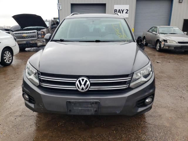 Photo 5 from auction – 2013 VOLKSWAGEN TIGUAN S with VIN WVGAV3AX7DW604792