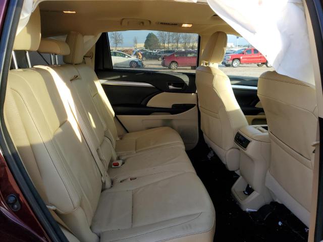 Photo 11 from auction – 2016 TOYOTA HIGHLANDER with VIN 5TDJKRFH2GS235412